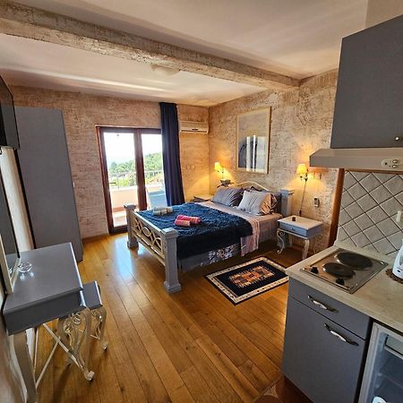 Medin Apartments Bluvista Petrovac Екстериор снимка