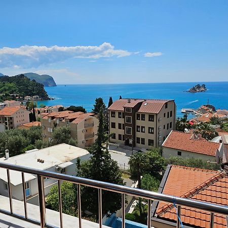 Medin Apartments Bluvista Petrovac Екстериор снимка