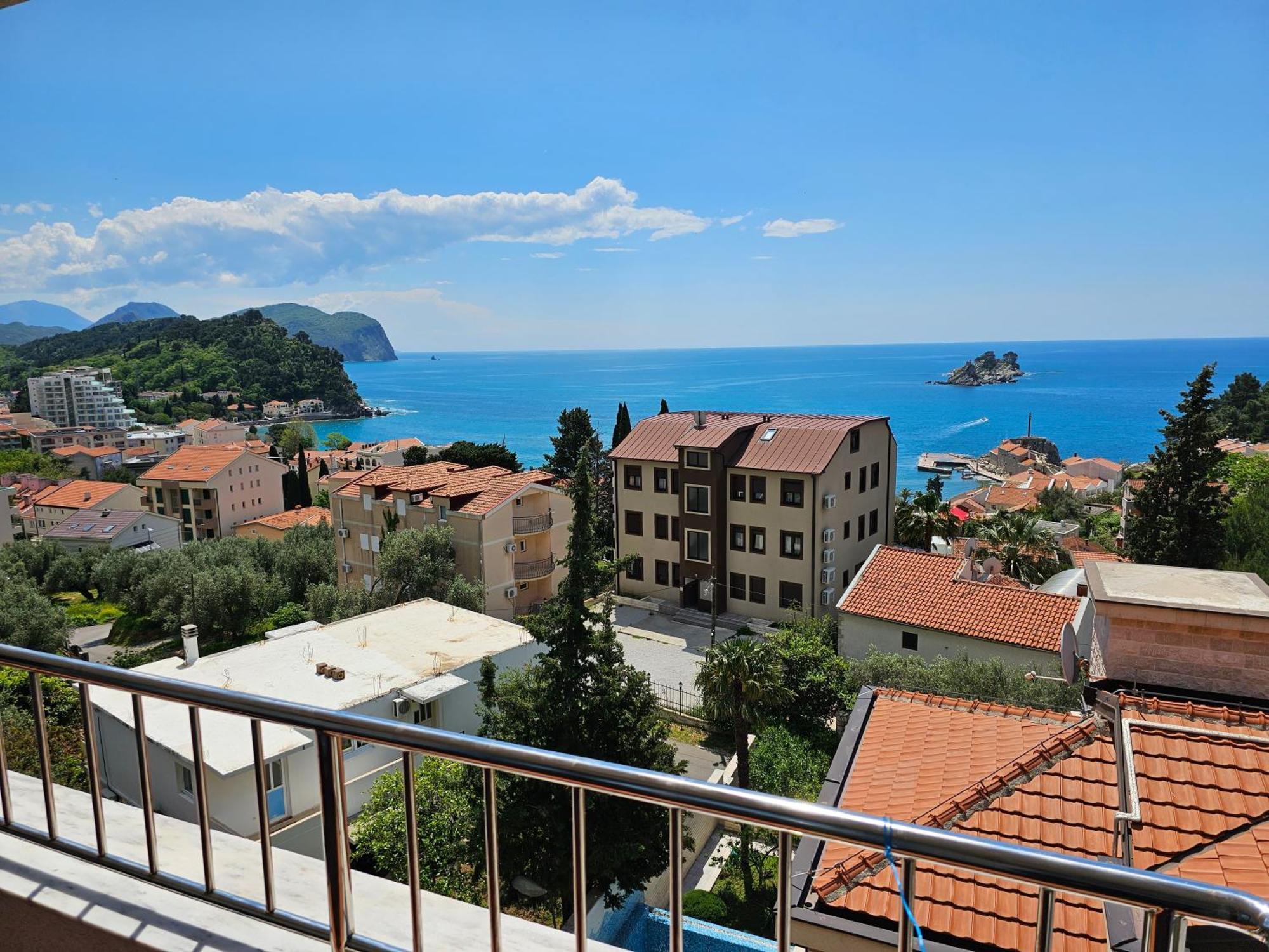 Medin Apartments Bluvista Petrovac Екстериор снимка