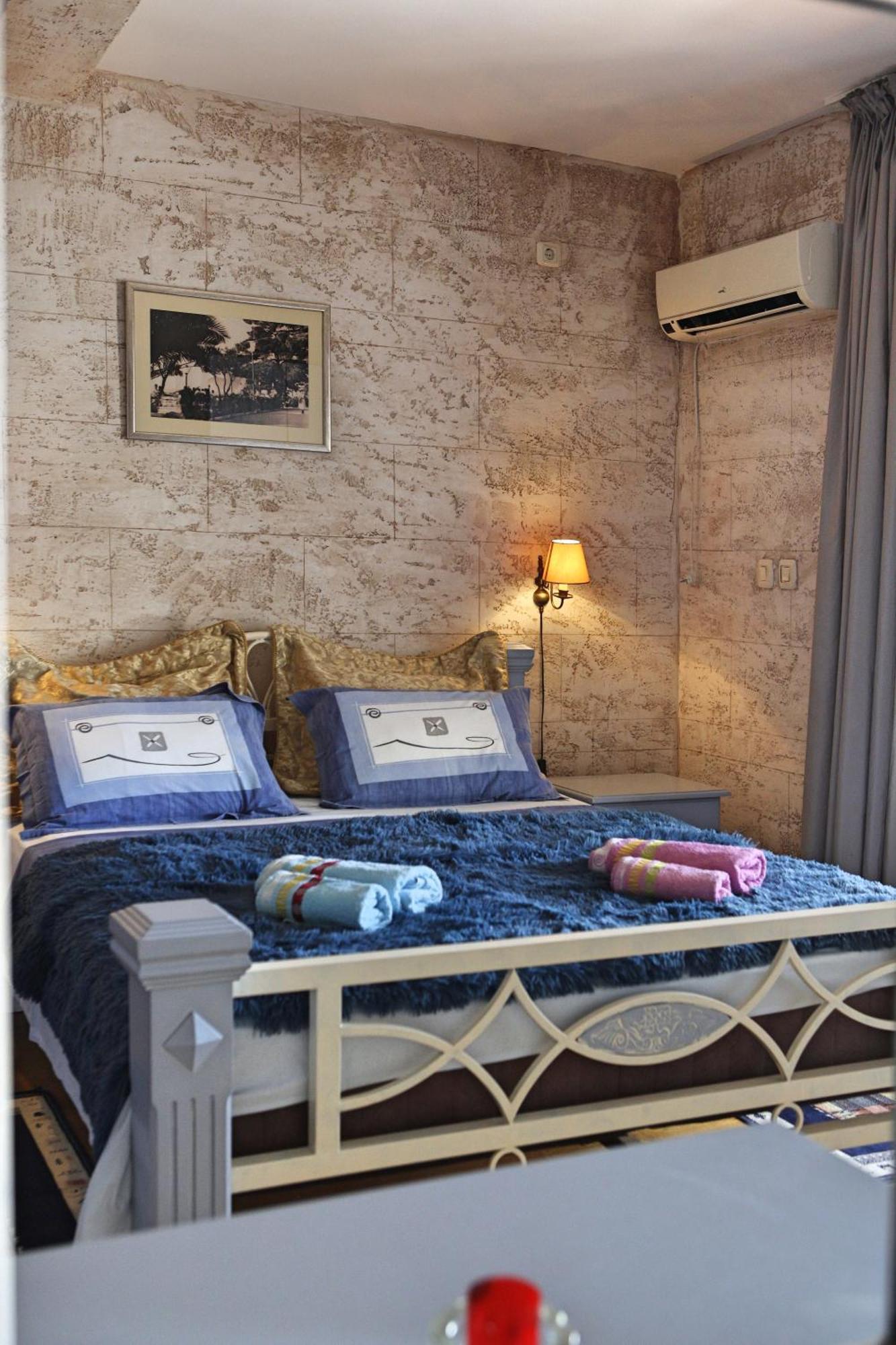 Medin Apartments Bluvista Petrovac Екстериор снимка
